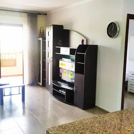 Los Cristianos 2 Bdr. Near To The Beach Wifi